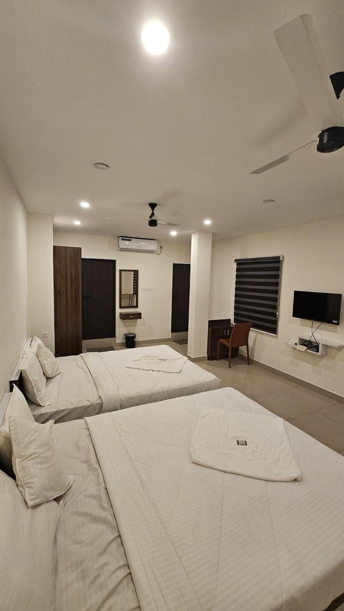 Heres Haut Residency Kochi エクステリア 写真