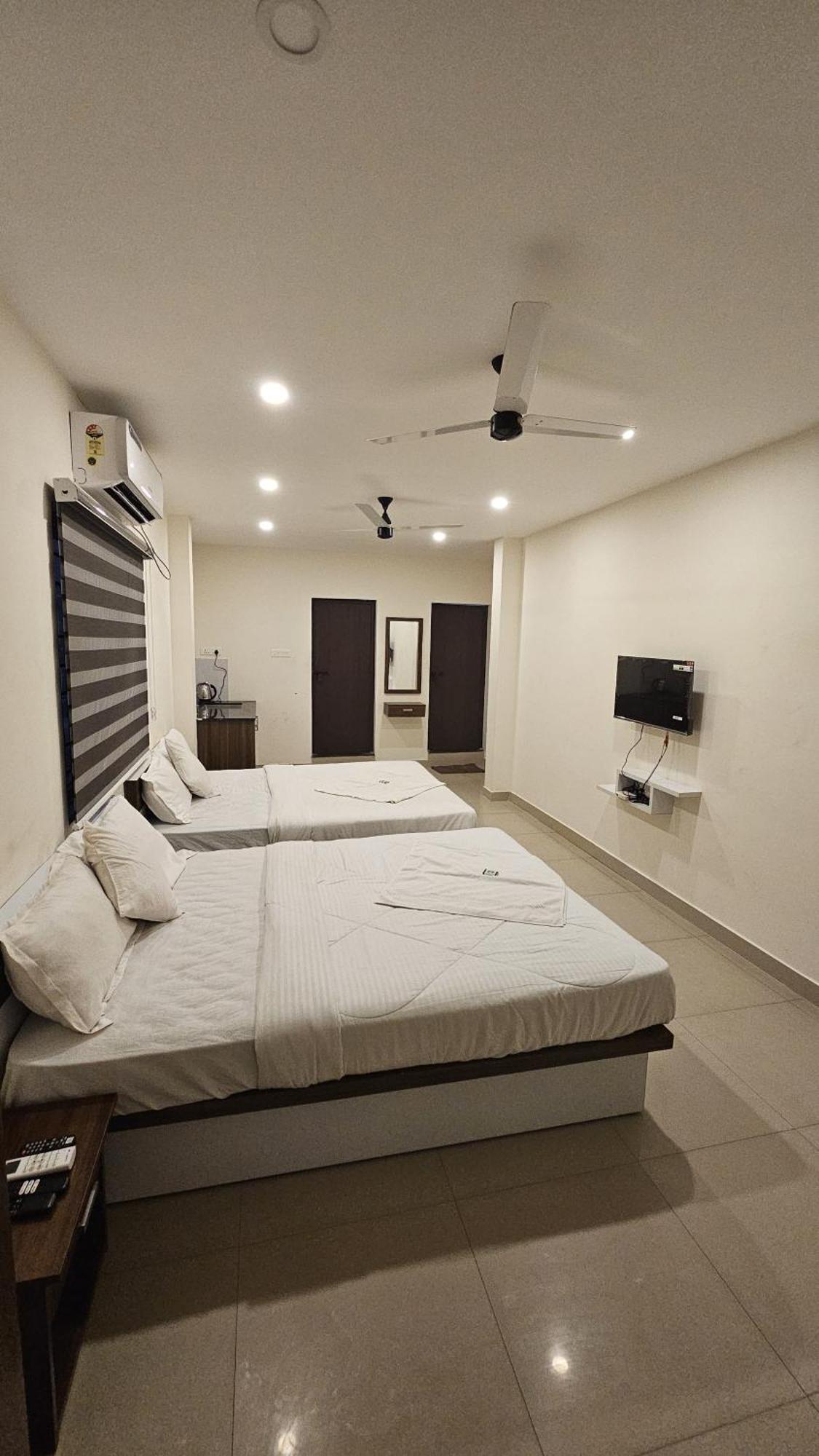 Heres Haut Residency Kochi エクステリア 写真
